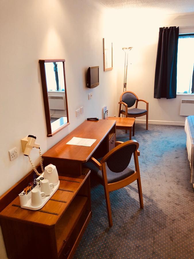 Stoneleigh Park Lodge Ashow Εξωτερικό φωτογραφία